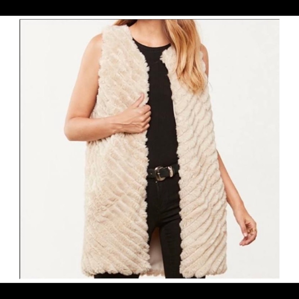 BB Dakota Faux Fur Oversized Vest, Size M
